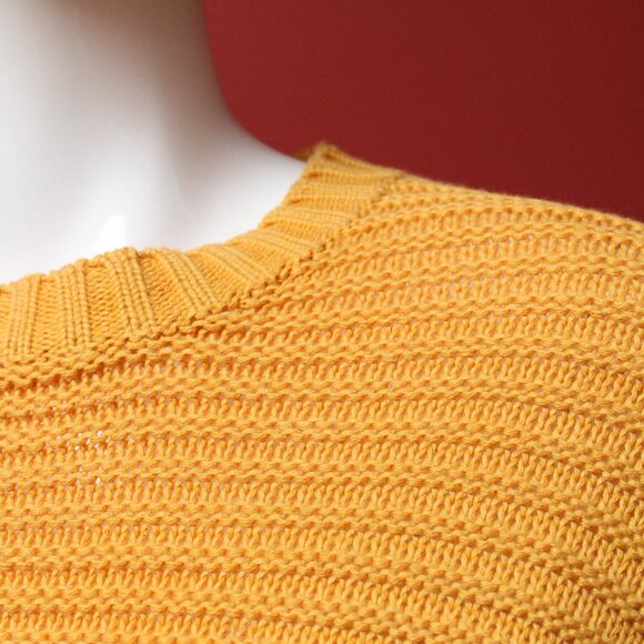 H&M DIVIDED Yellow Knit Sweater - Picture 4 of 8
